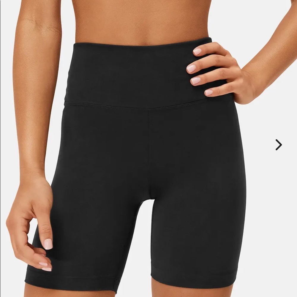 Never worn outdoor voices biker shorts